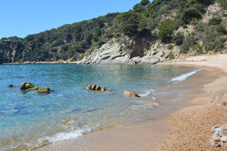 apartamentos-de-vacaciones-en-cala-llevadó